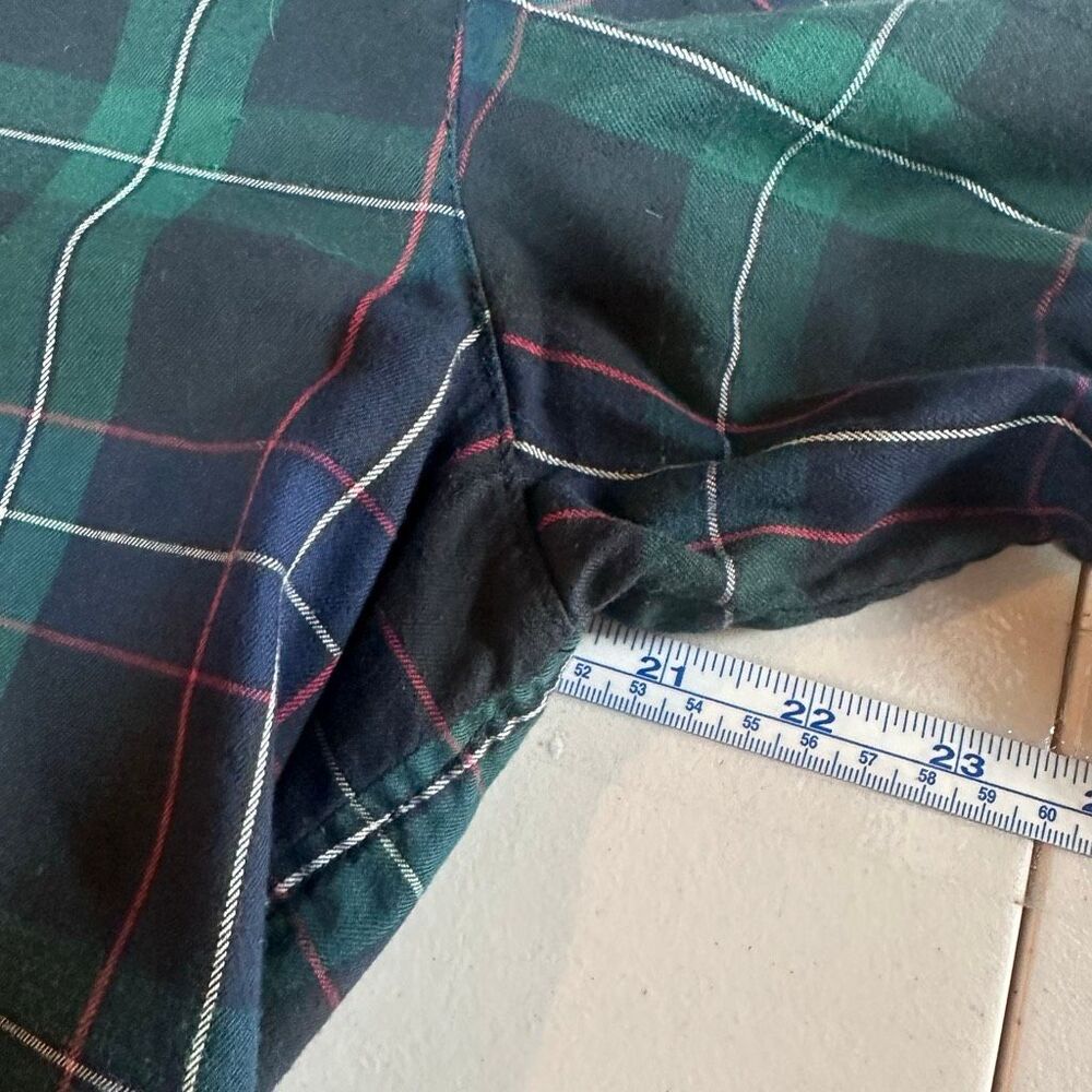 Gap Y2K Women’s Button Down Shirt Size L Holiday Tartan Plaid Green Red Pleated - Picture 8 of 10